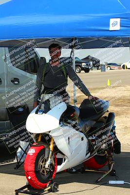 media/Sep-20-2025-TrackDaz (Sat) [[27f0cde673]]/Around the Pits/